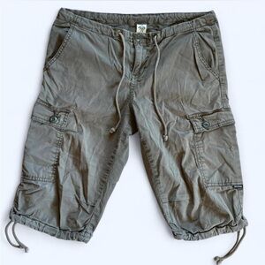 Vintage low waisted prAna cargo shorts